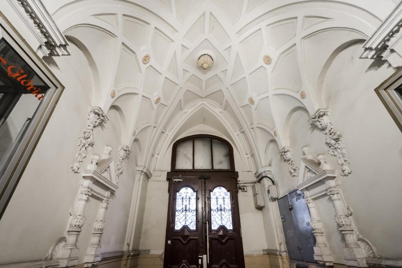 Silver Moon Apartment In The City Center Budapest Bagian luar foto